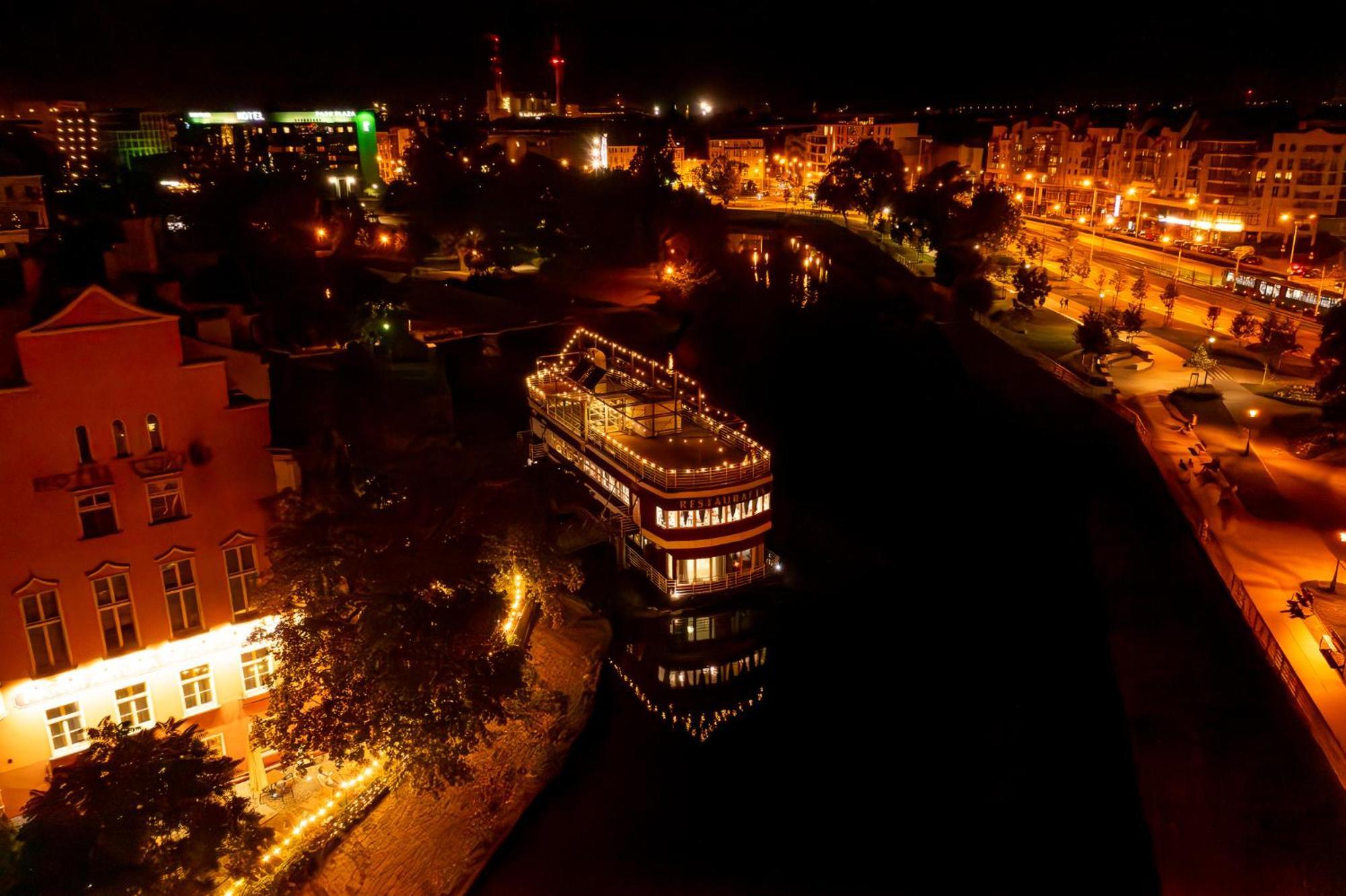 Great Polonia River Boat Apartments Wroclaw Exterior photo